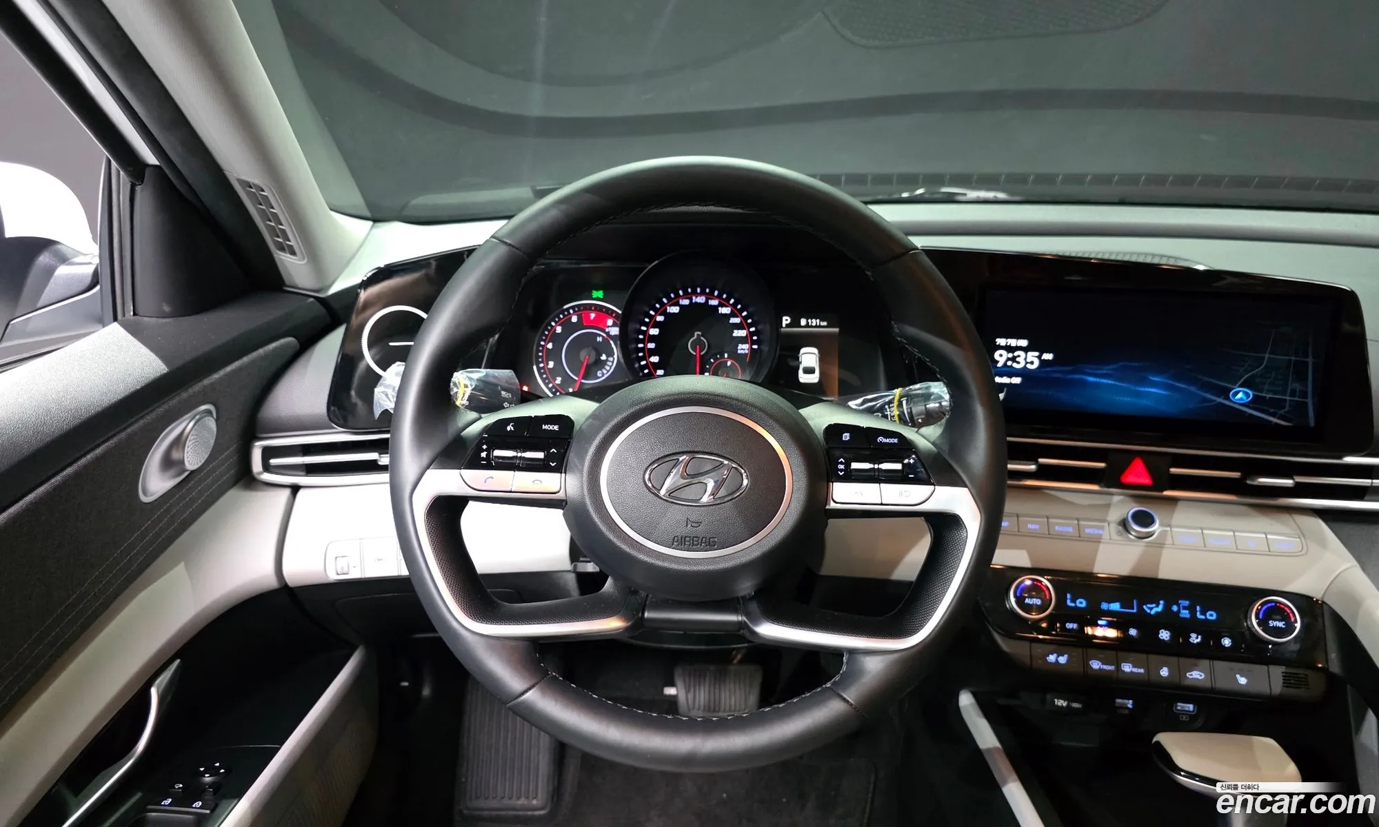 Hyundai Elantra 2021 — 15