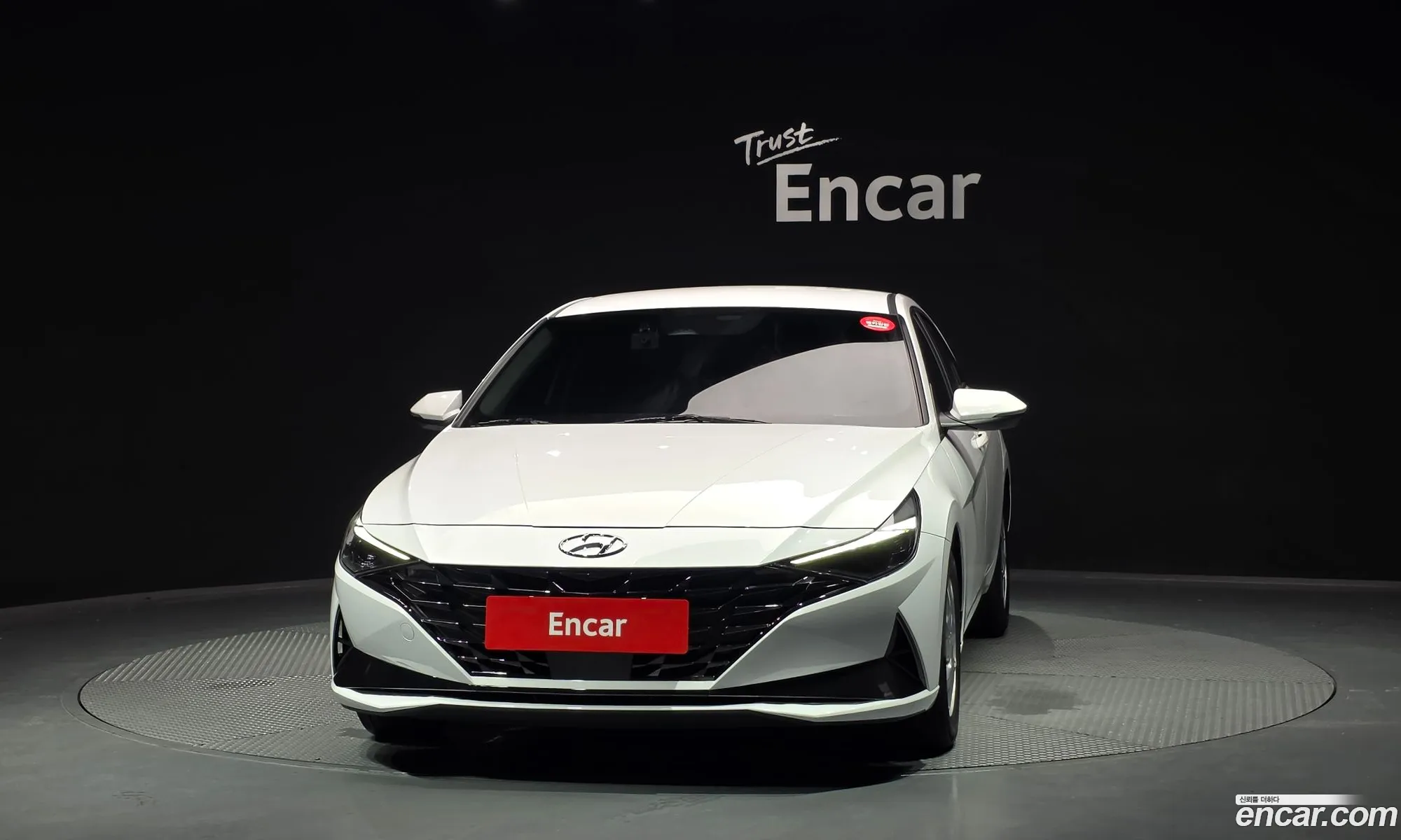 Hyundai Elantra 2021 — 19