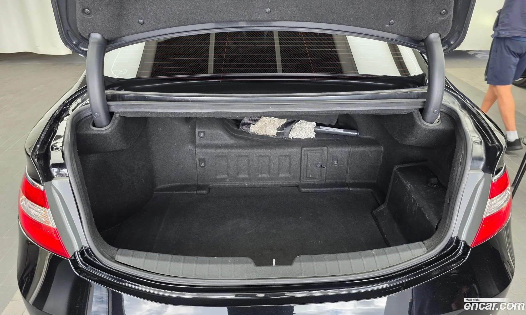 Hyundai Grandeur HG Hybrid 2016 — 6