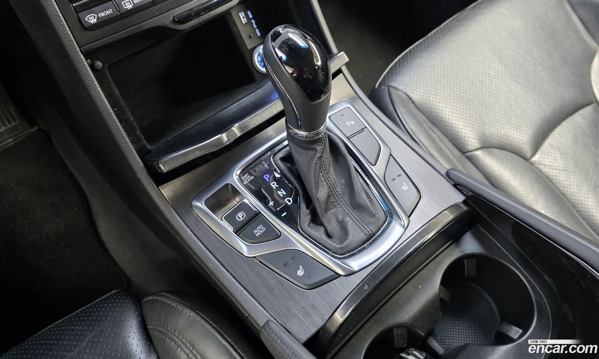 Hyundai Grandeur HG Hybrid 2016 — 9