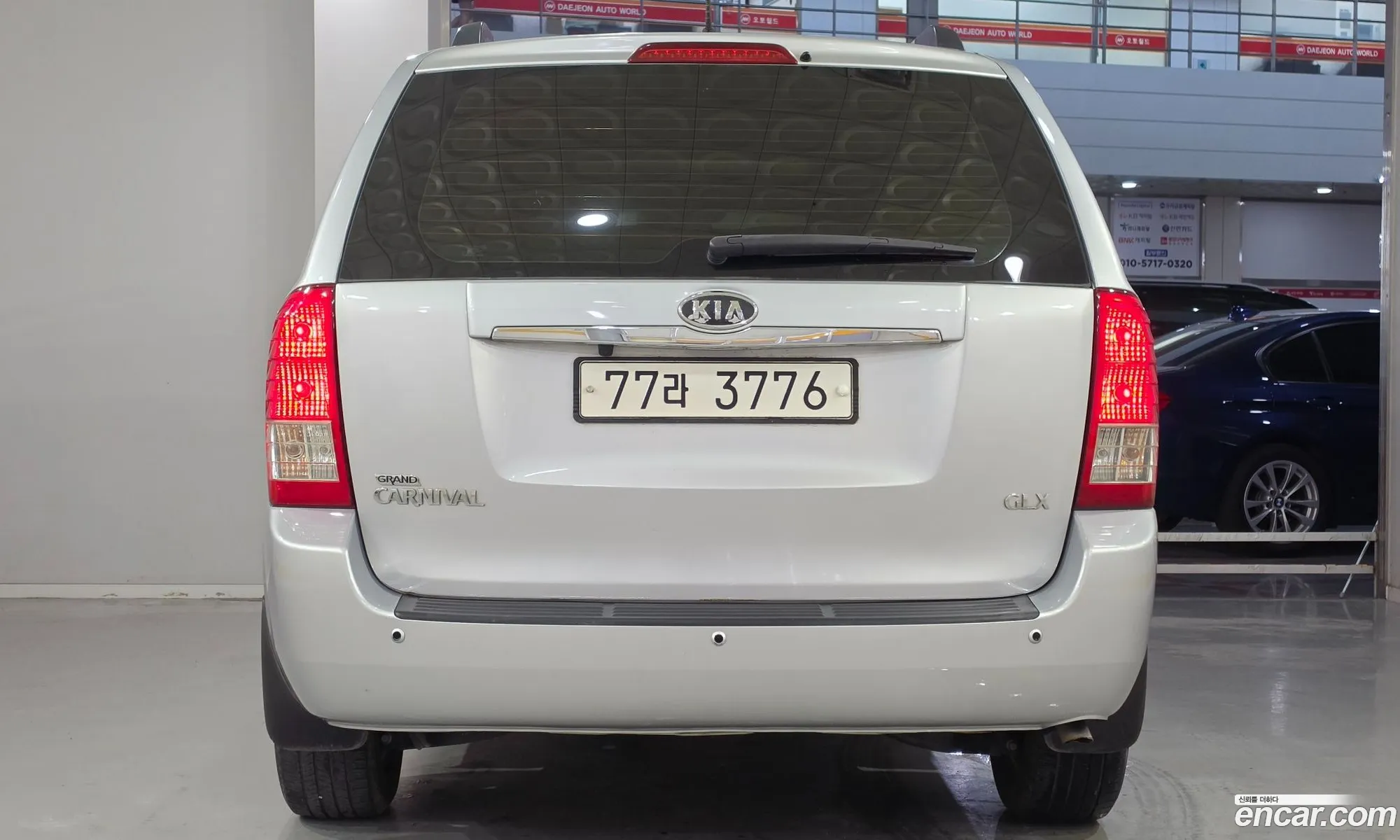 Kia Grand Carnival 2009 — 13