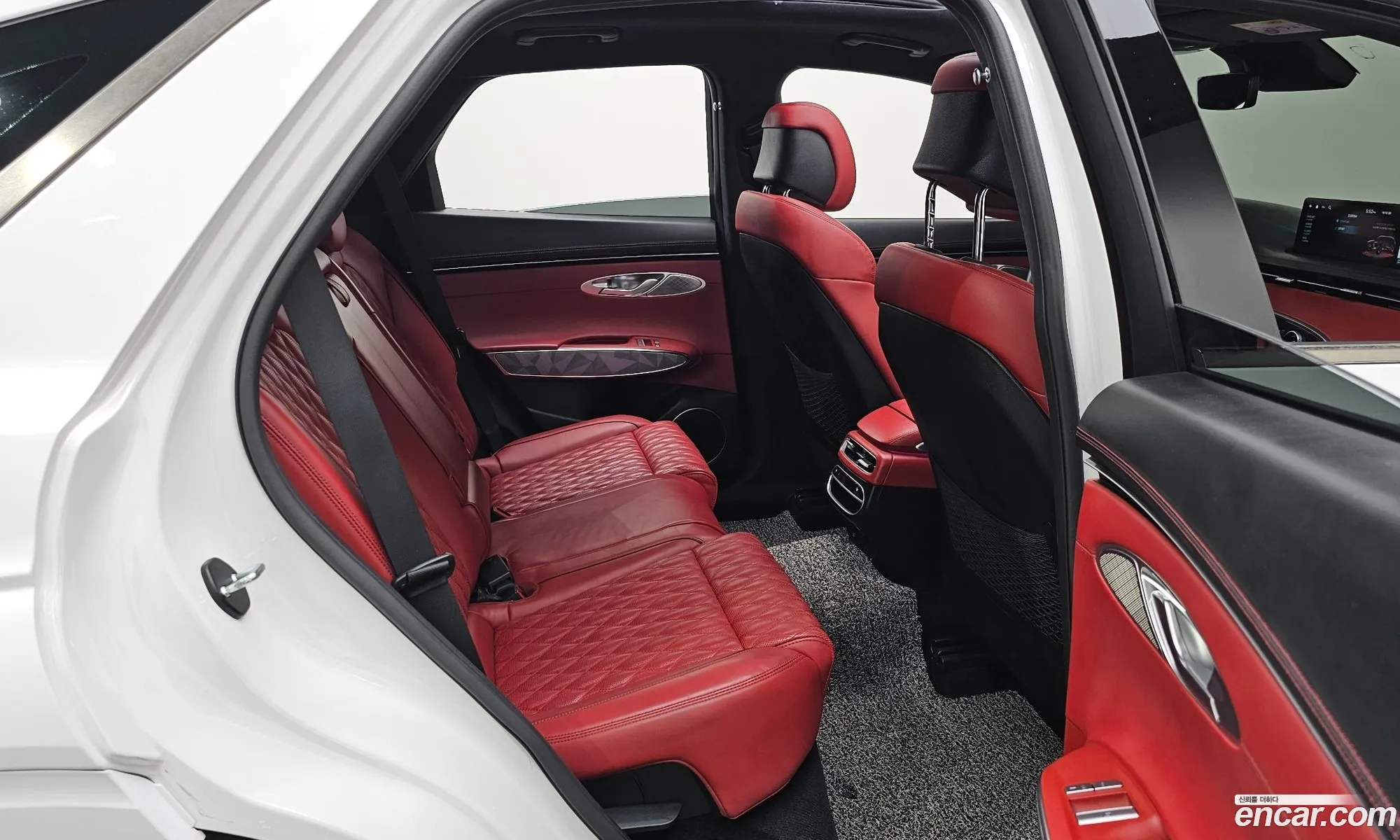 Genesis GV70 2022 — 9