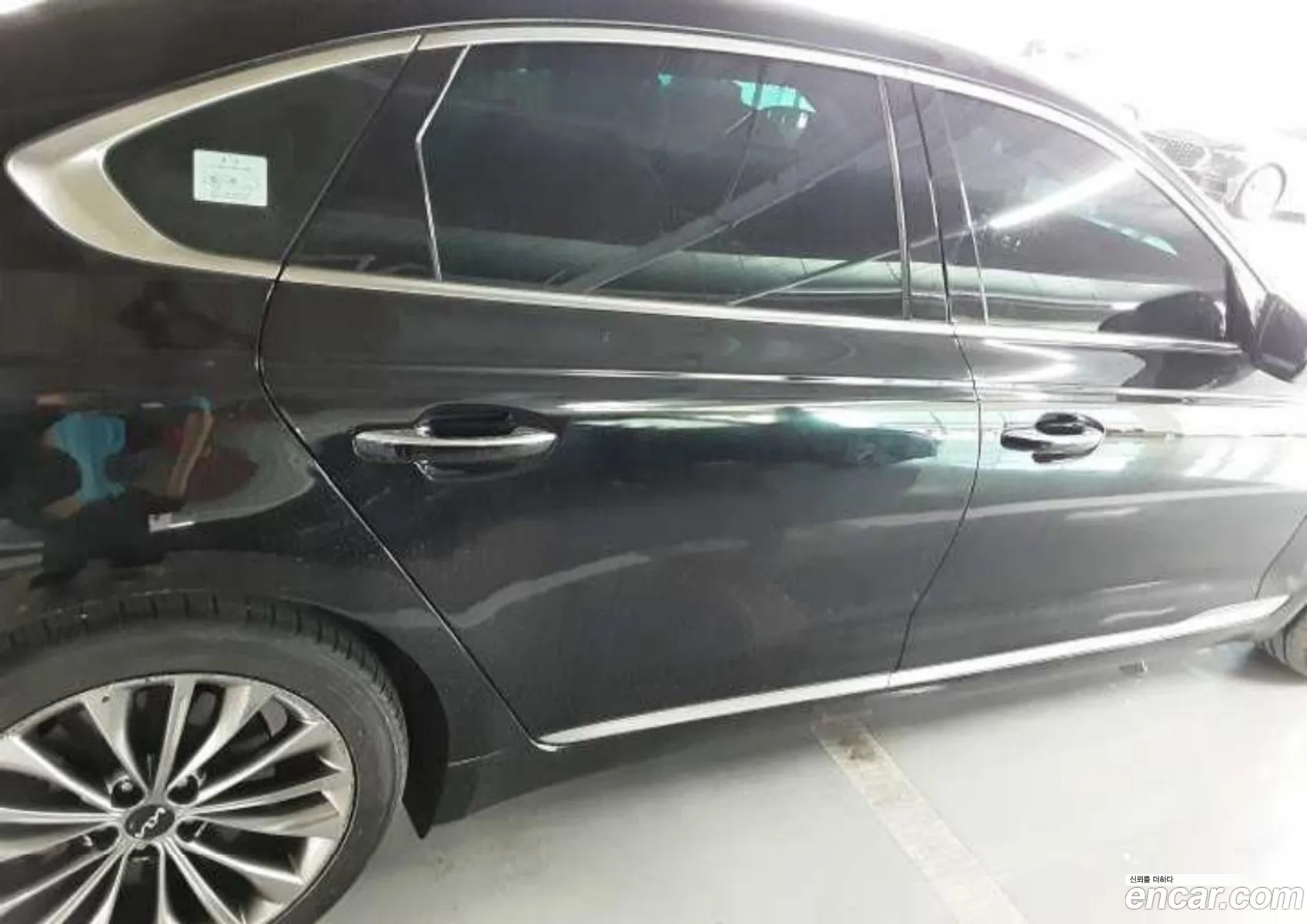 Kia K9 2022 — 6