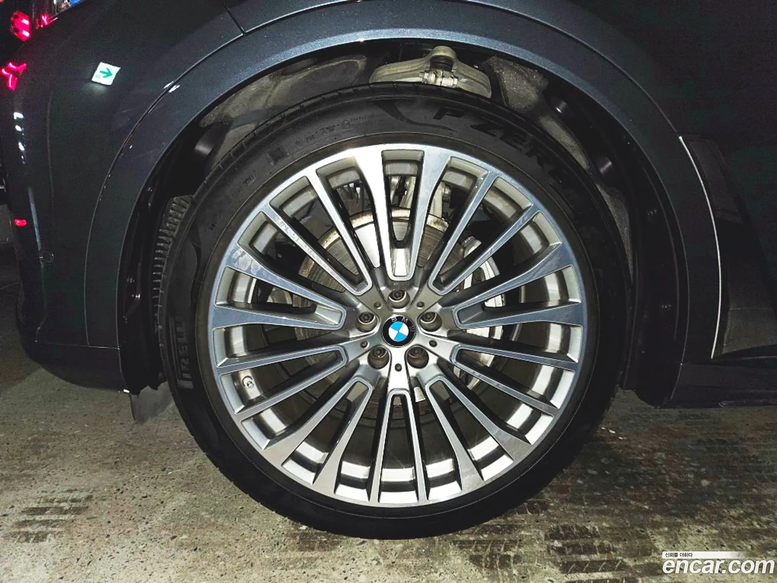 BMW X7 2022 — 4