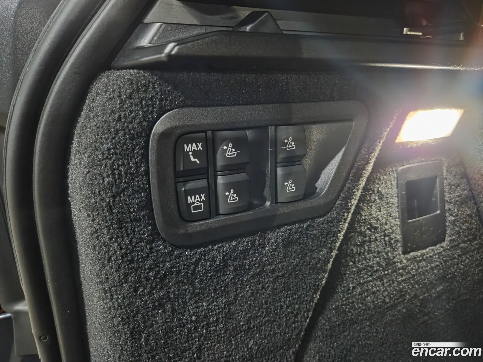 BMW X7 2022 — 7