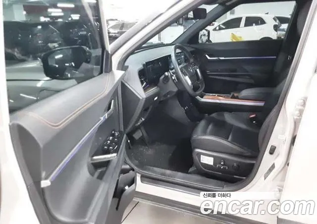 KG Mobility (SsangYong) Torres EVX 2024 — 3