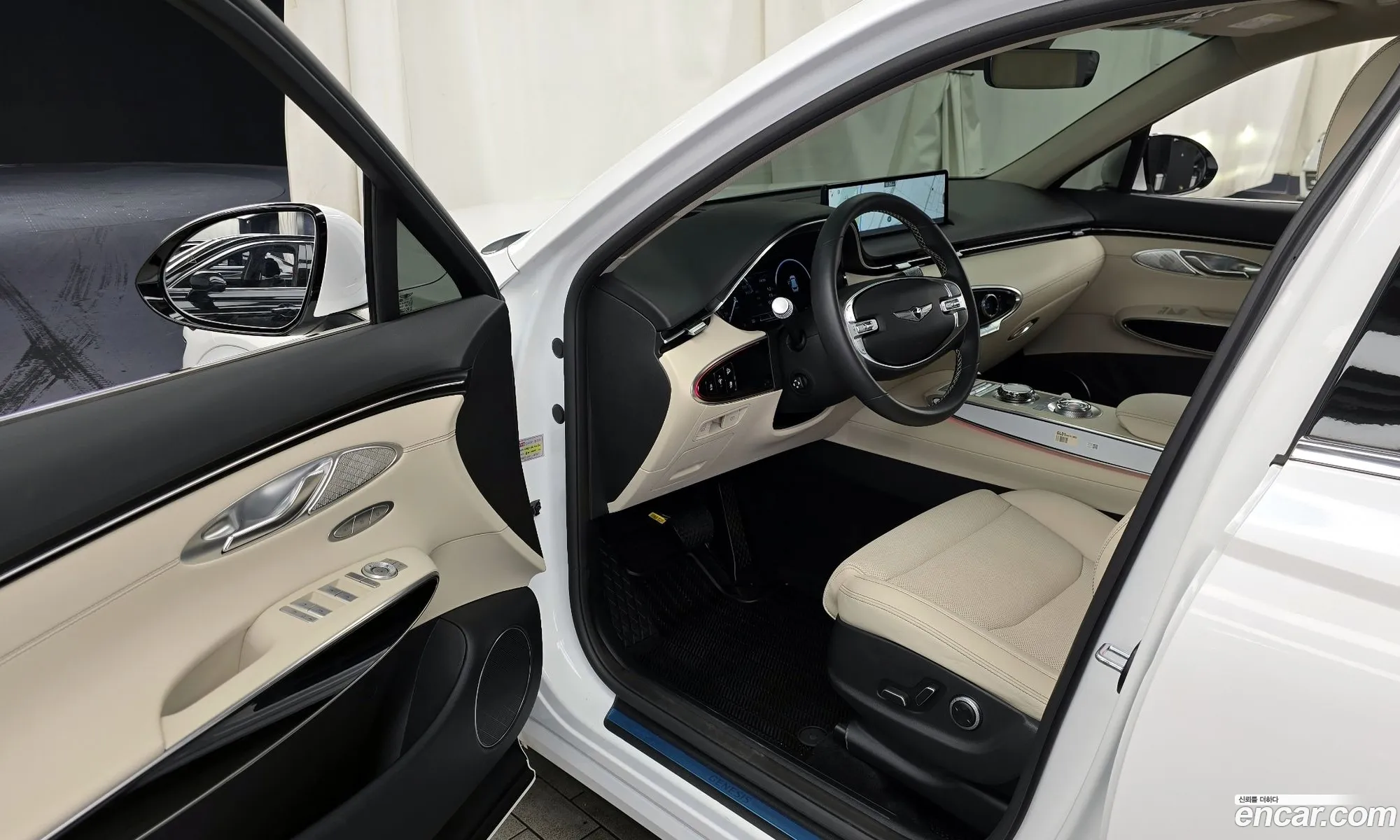 Genesis GV70 2024 — 26