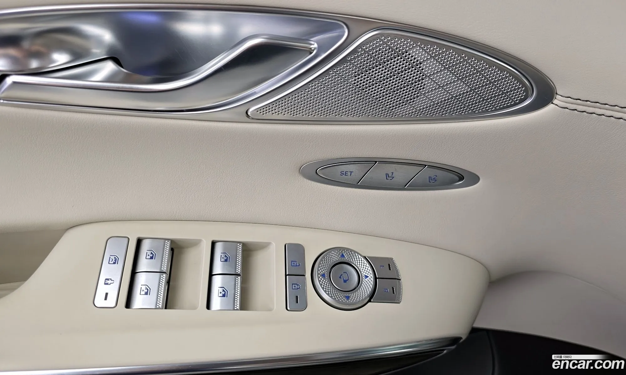 Genesis GV70 2024 — 23