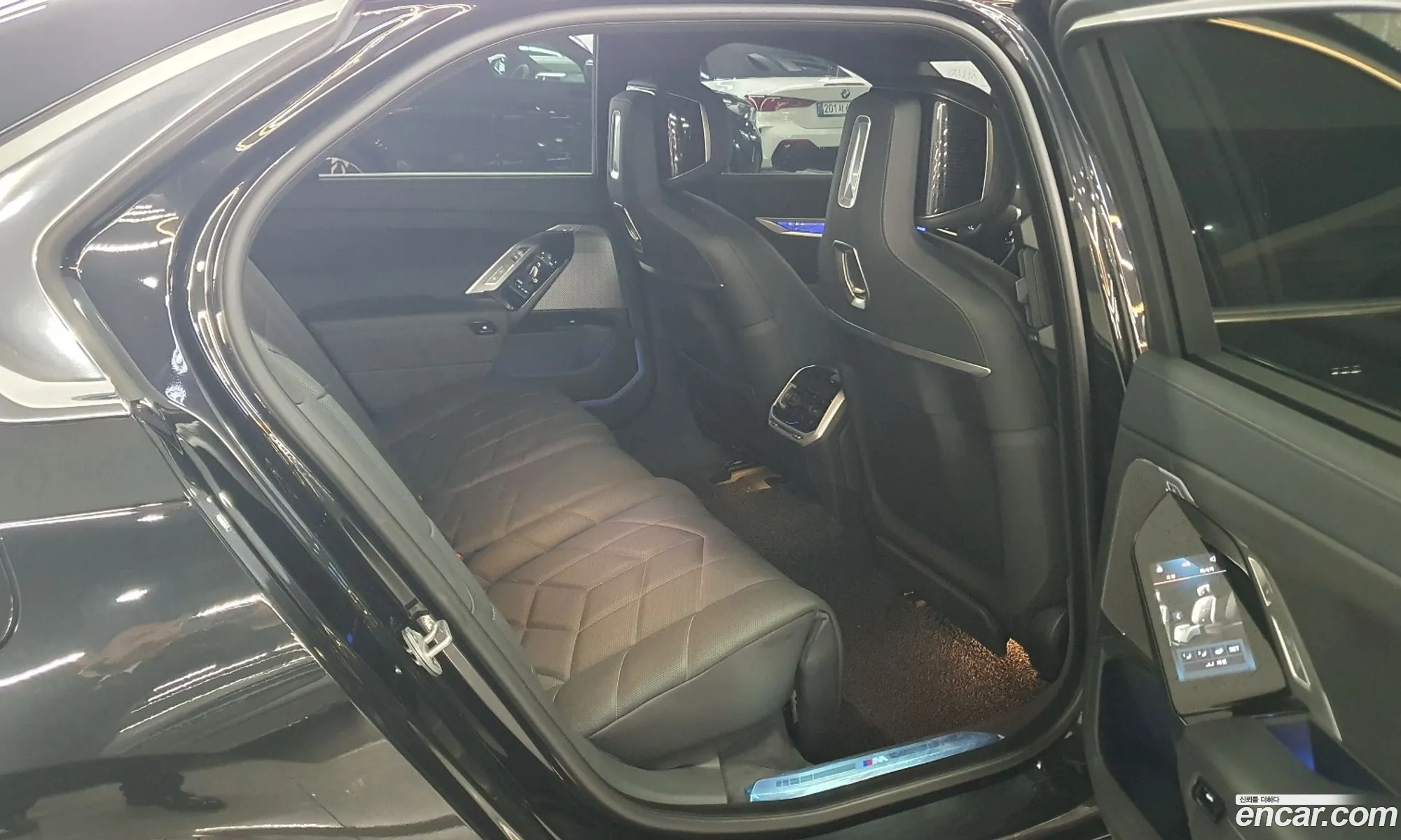 BMW 7 Series 2025 — 9