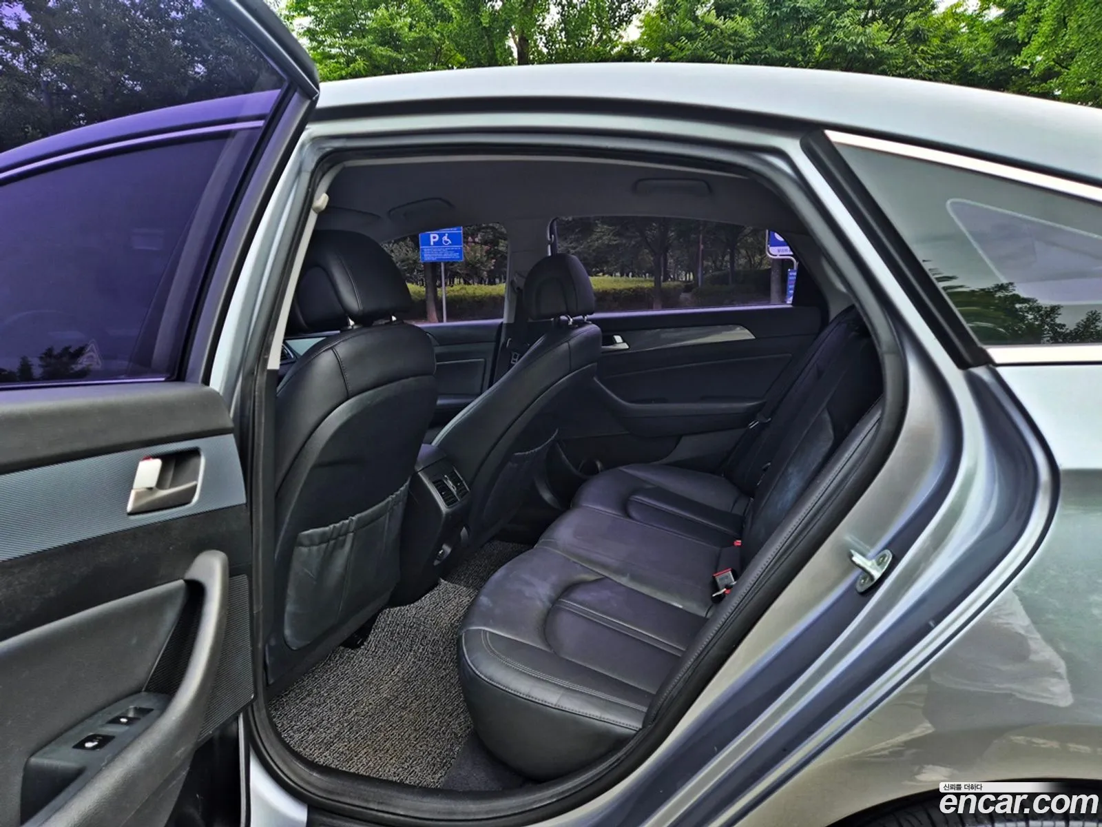 Hyundai LF Sonata Hybrid 2015 — 9
