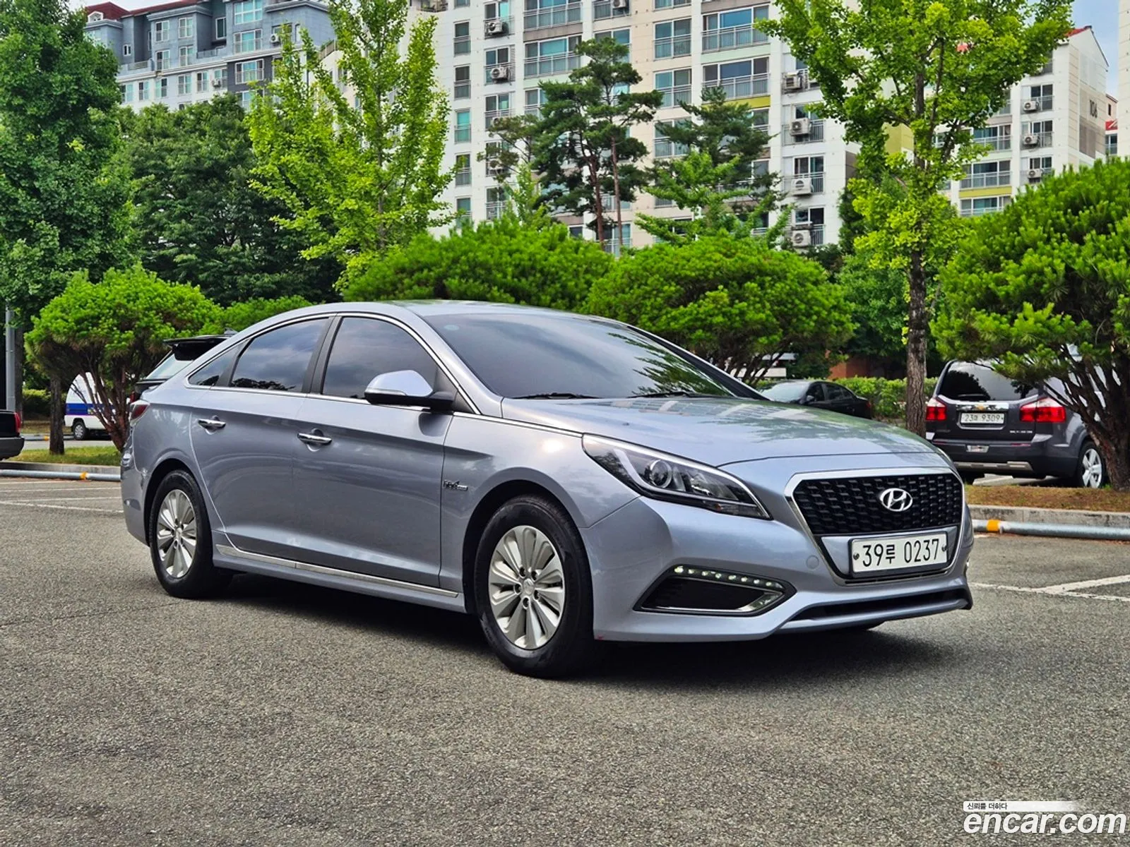 Hyundai LF Sonata Hybrid 2015 — 7