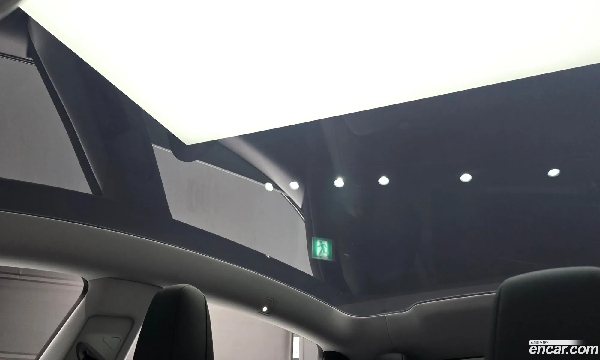 Tesla Model Y 2025 LRWYGCFJSSC045255 — 14