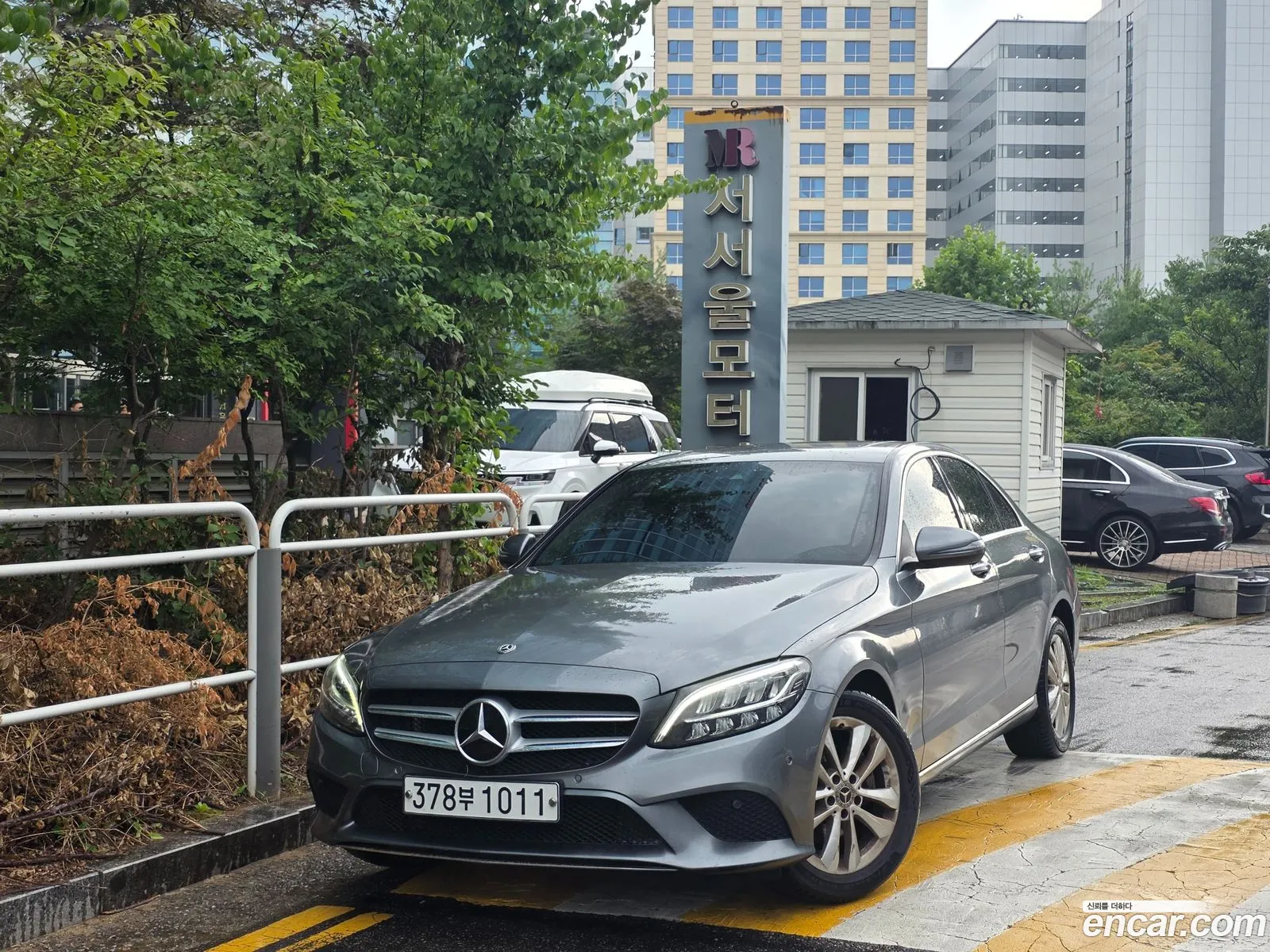 Mercedes-Benz C-Class W205 2020 — 19