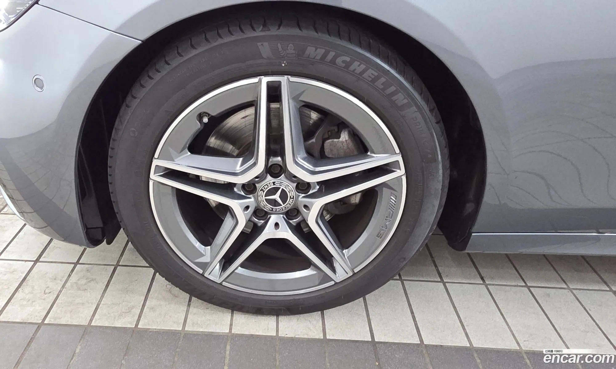 Mercedes-Benz E-Class W213 2023 — 16
