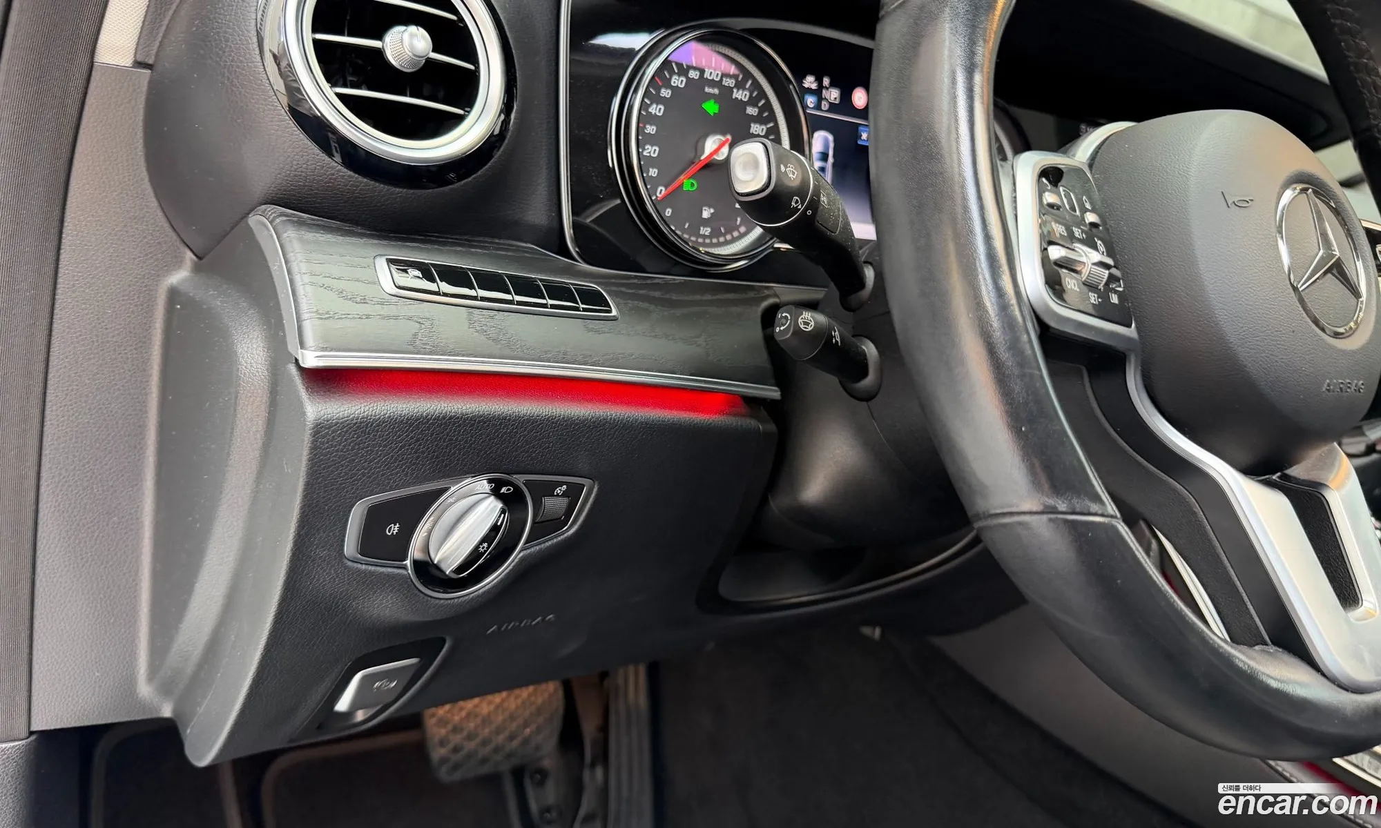 Mercedes-Benz E-Class W213 2019 — 16