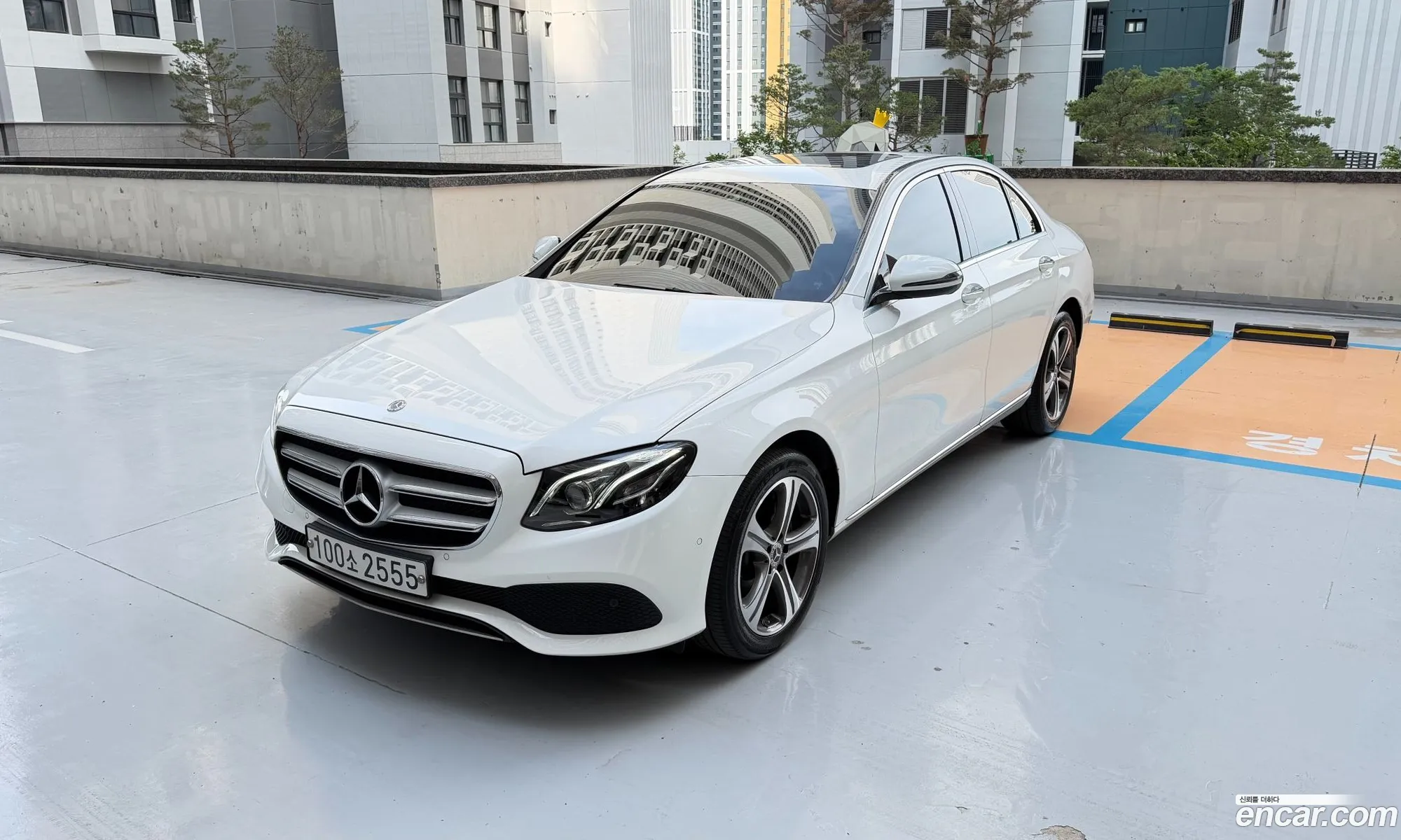 Mercedes-Benz E-Class W213 2019 — 17