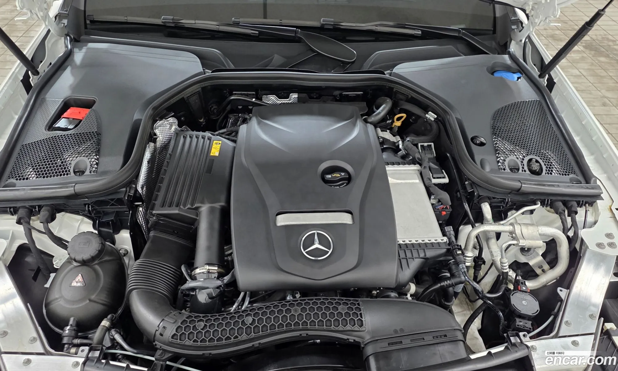 Mercedes-Benz E-Class W213 2023 — 4