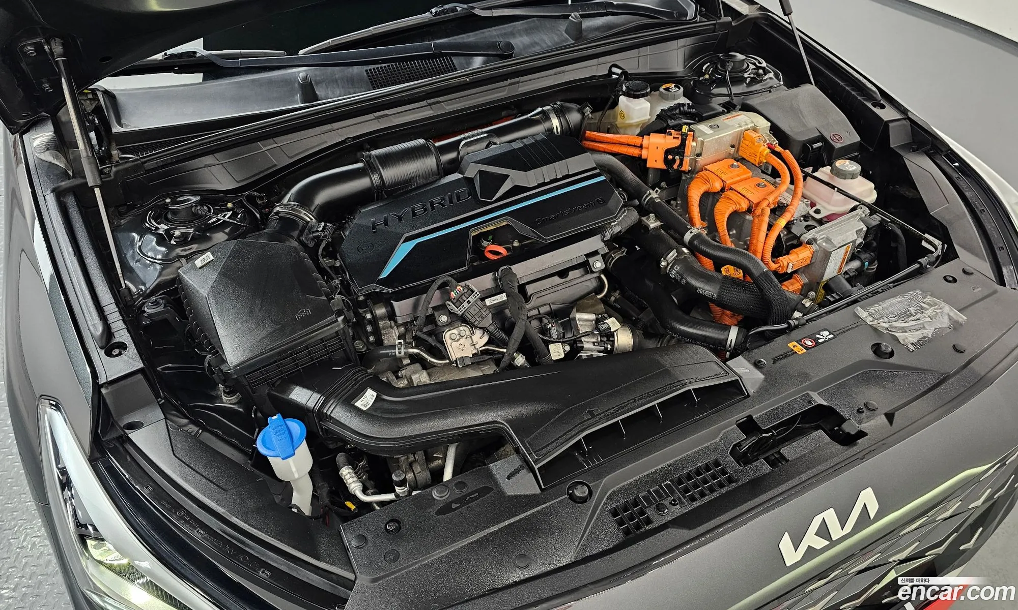 Kia K8 Hybrid 2022 — 34