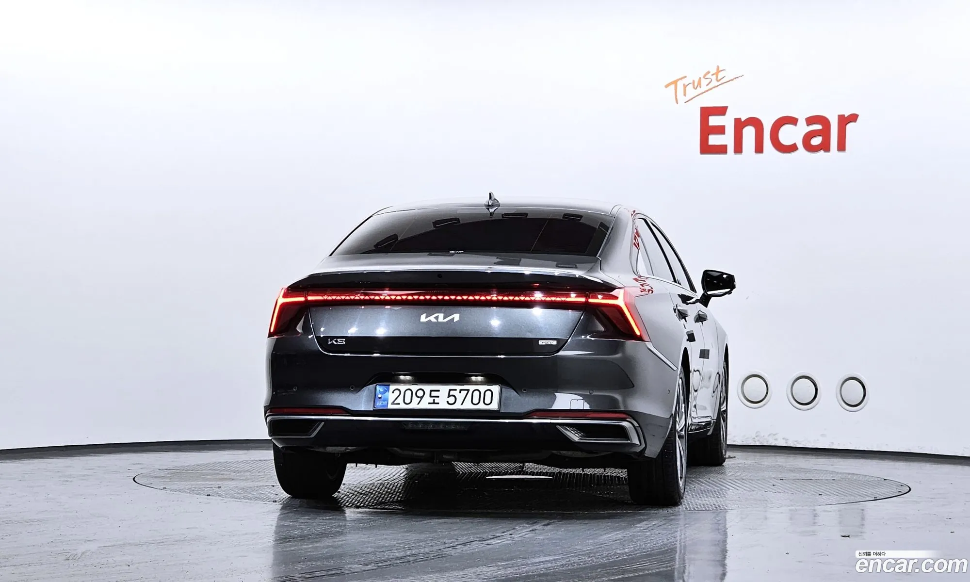 Kia K8 Hybrid 2022 — 30