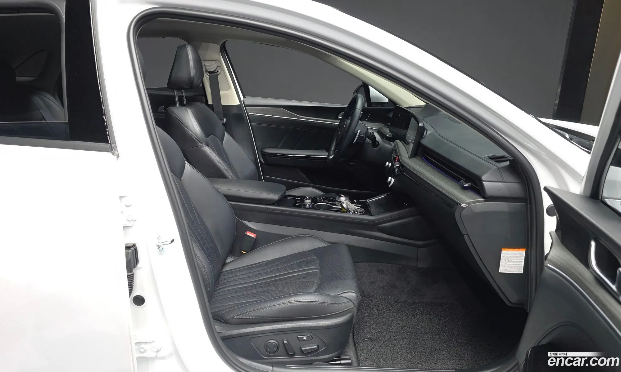 Kia K5 Hybrid 2026 — 11