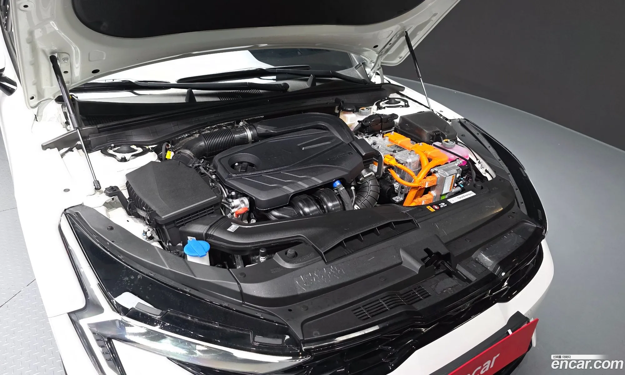 Kia K5 Hybrid 2026 — 13