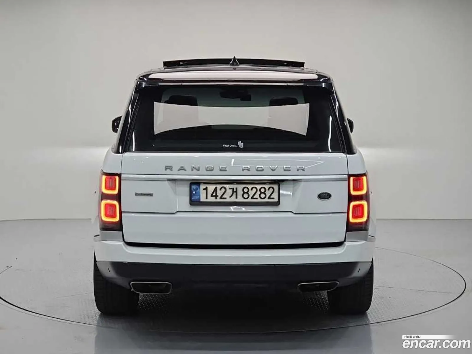 Land Rover Range Rover 2018 — 10