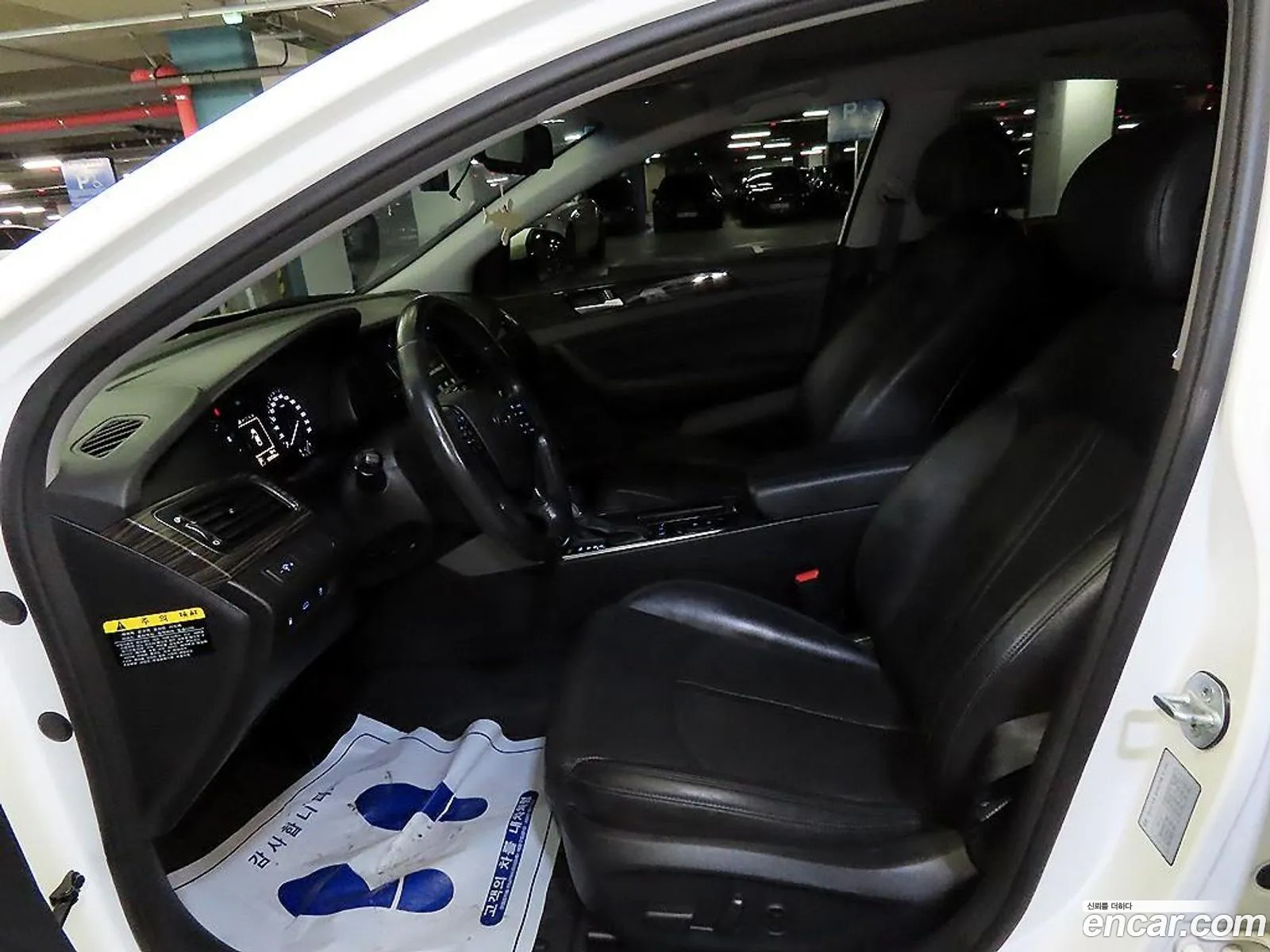 Hyundai LF Sonata 2014 — 2