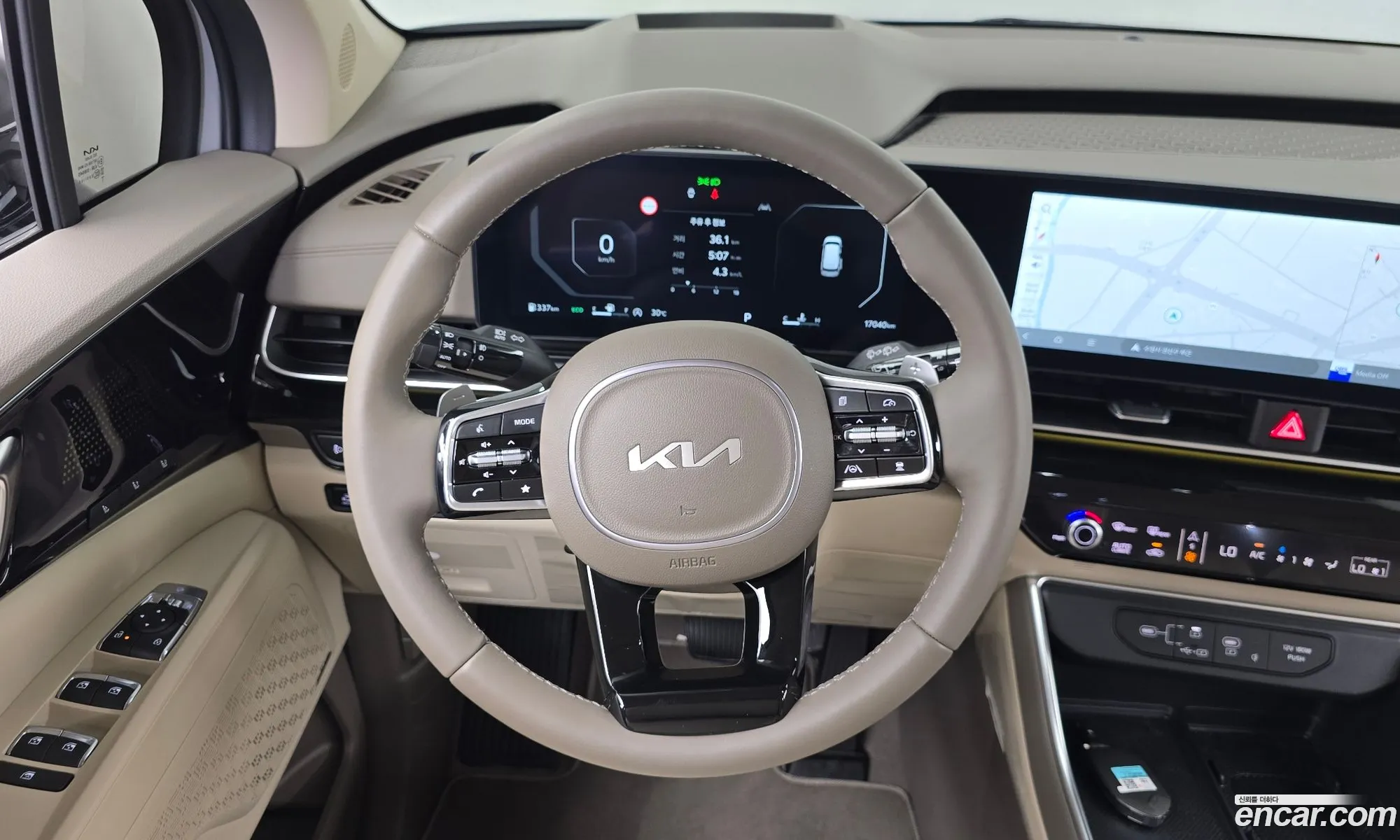 Kia Carnival 2024 — 14