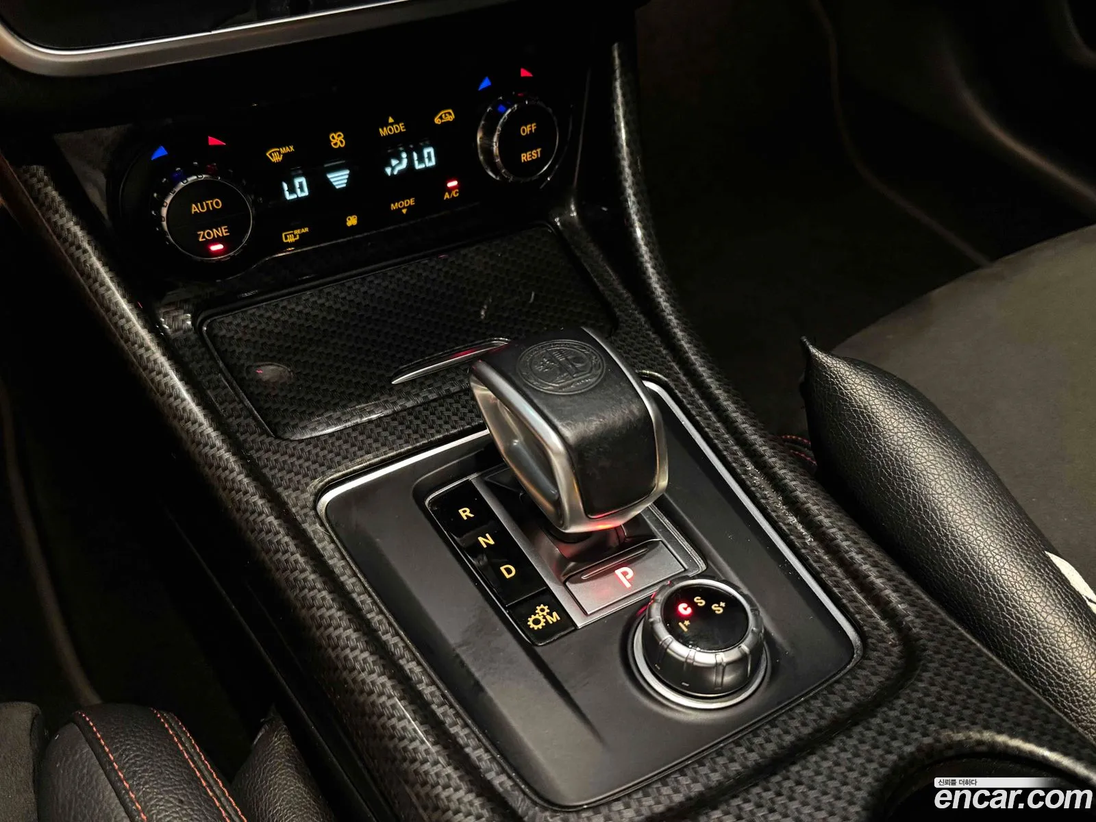 Mercedes-Benz GLA-Class X156 2018 — 7