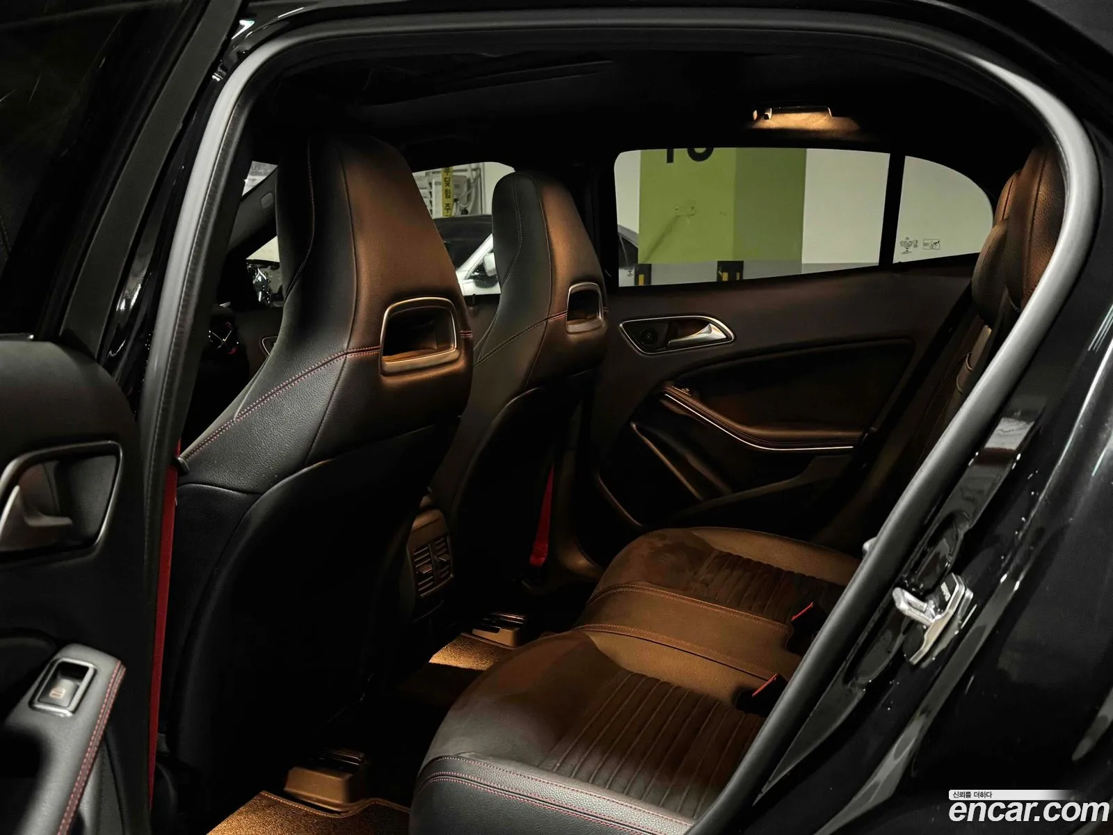 Mercedes-Benz GLA-Class X156 2018 — 13