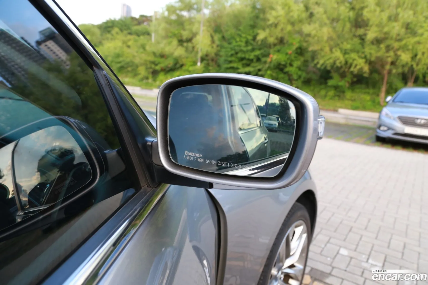 Hyundai Genesis 2010 — 9