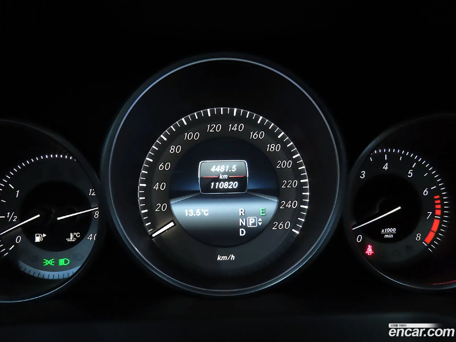 Mercedes-Benz E-Class W212 2015 — 19