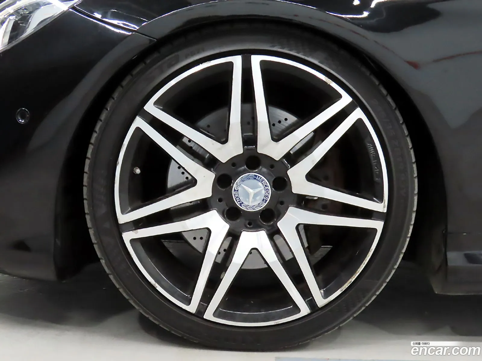 Mercedes-Benz E-Class W212 2015 — 18