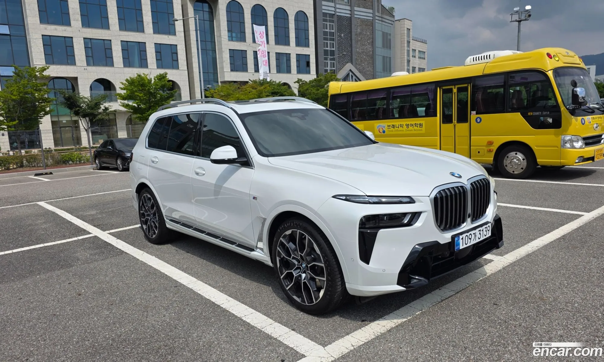 BMW X7 2025 — 11