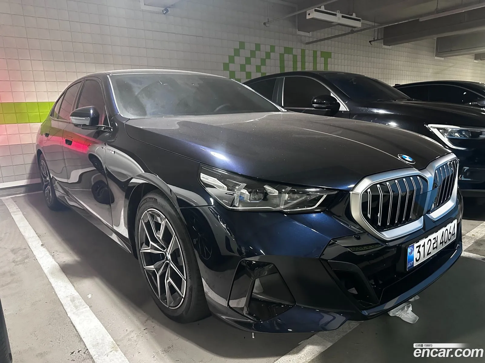 BMW 5 Series 2025 — 11