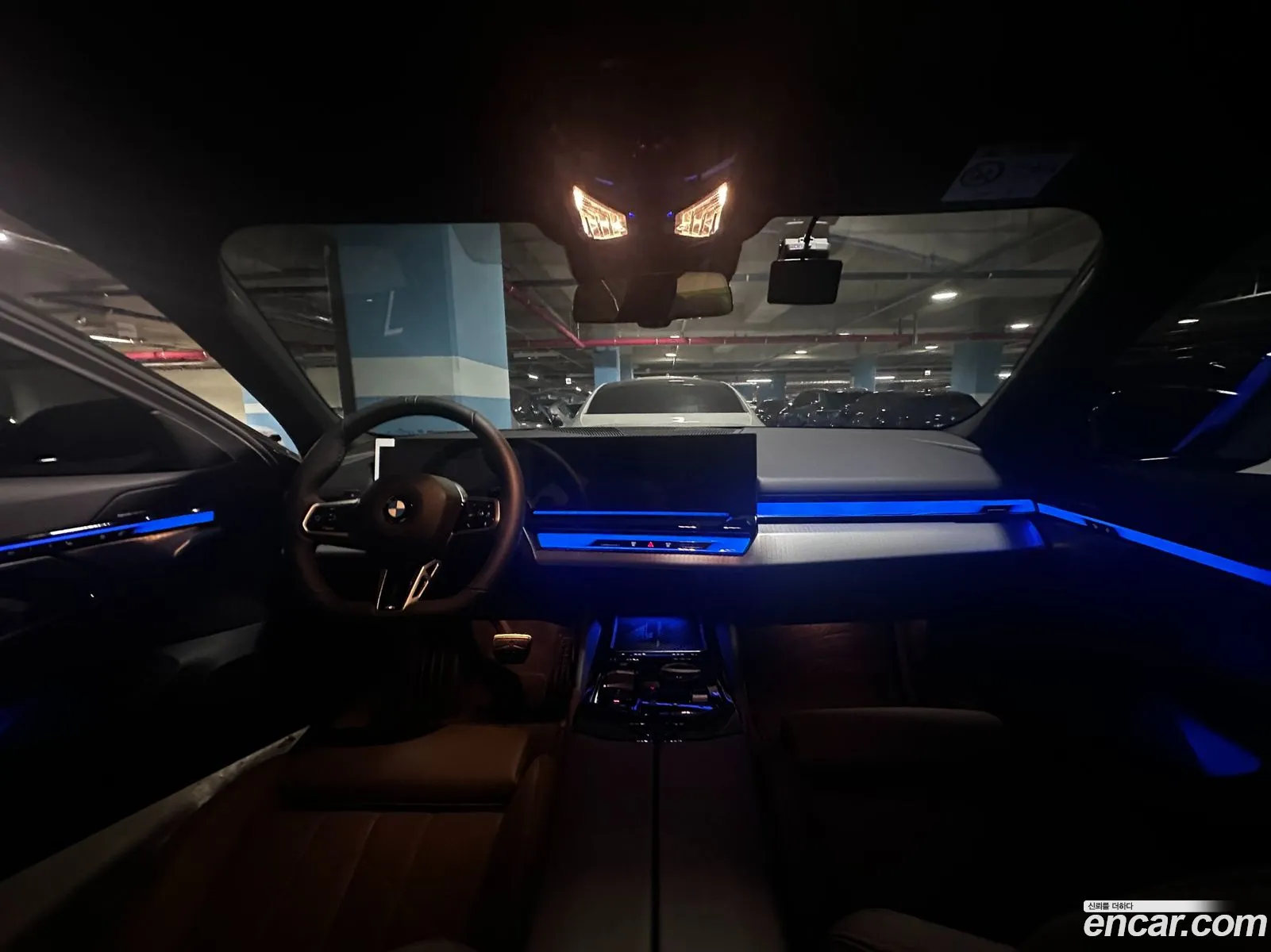 BMW 5 Series 2025 — 13