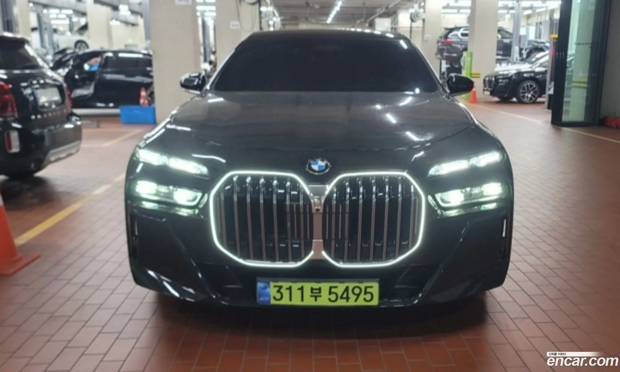 BMW 7 Series 2025 — 7