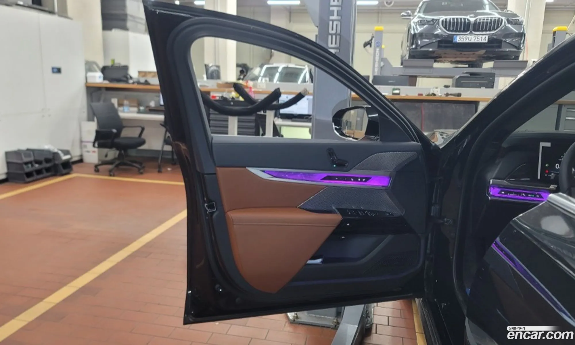 BMW 7 Series 2025 — 8