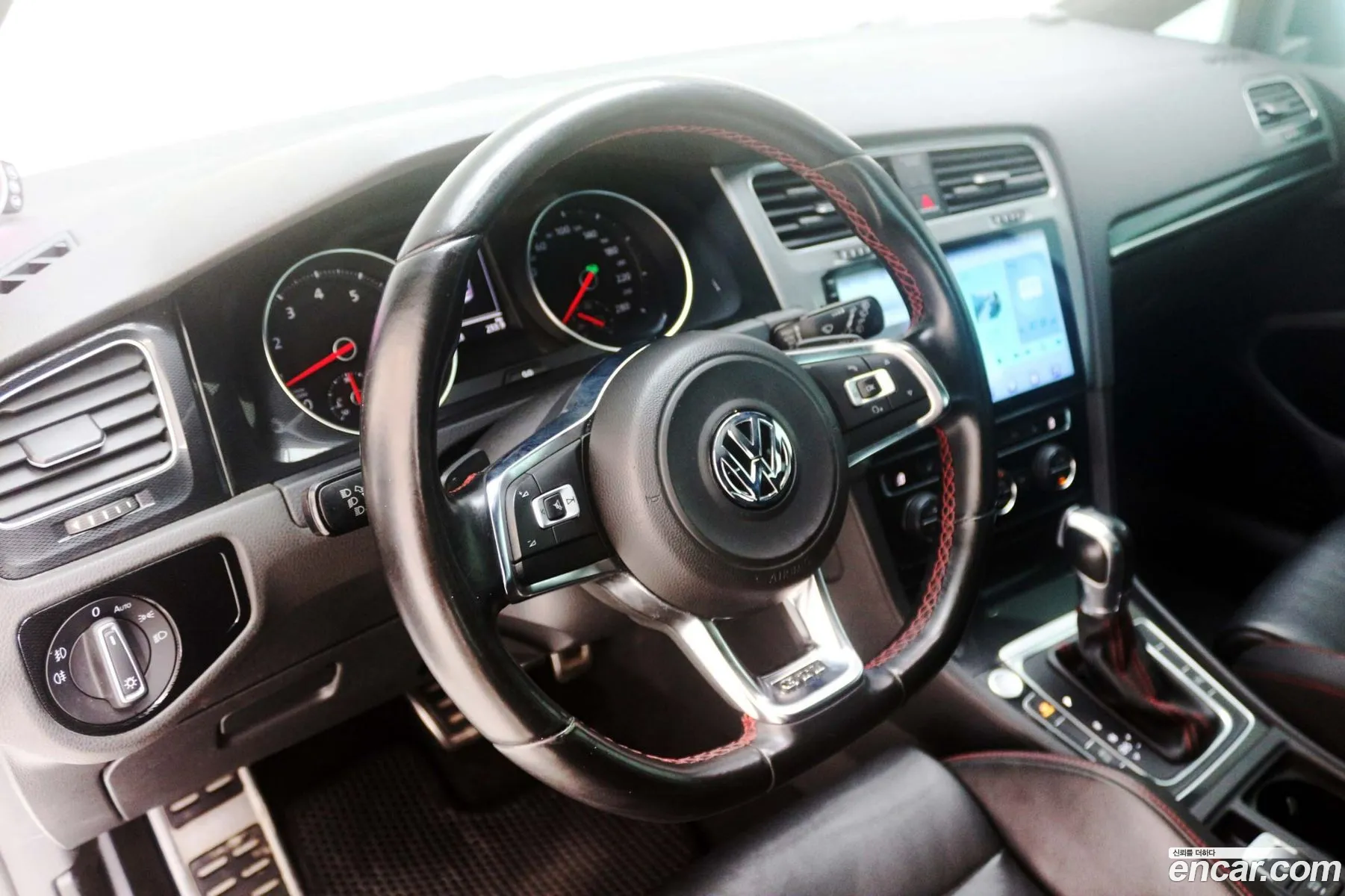 Volkswagen Golf 7th Gen 2014 — 8
