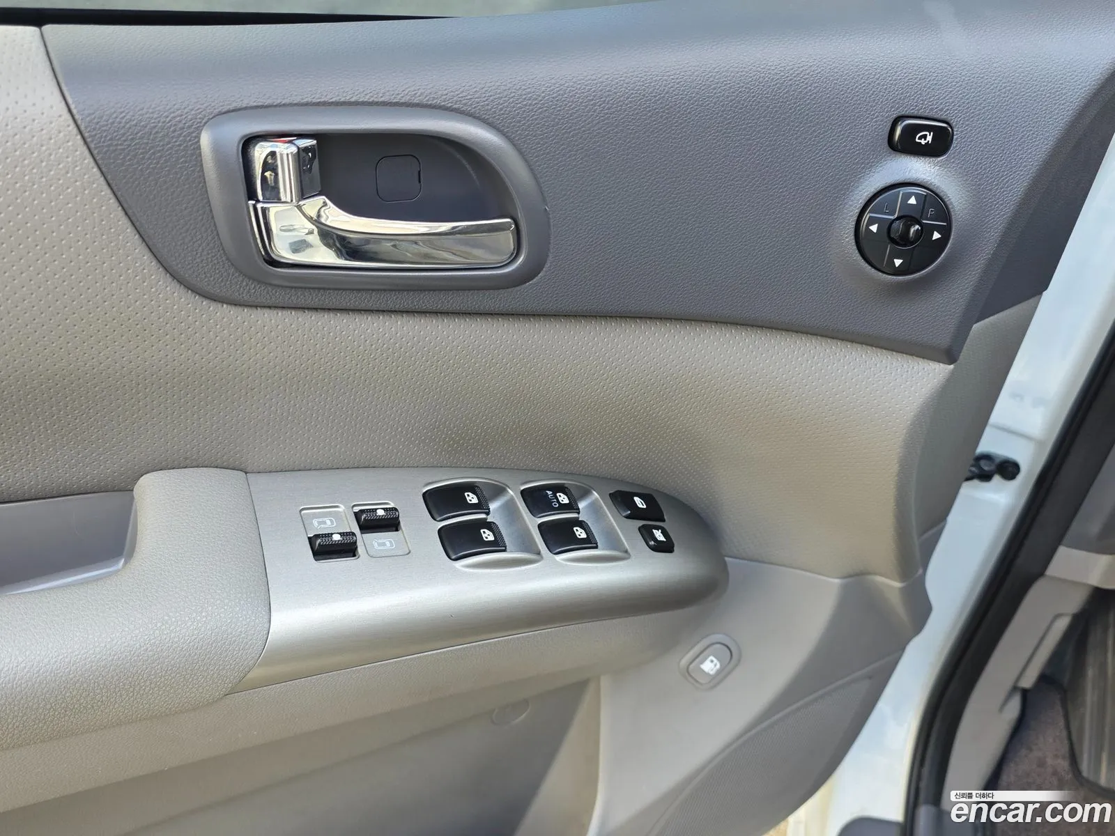 Kia Carnival R 2013 — 6