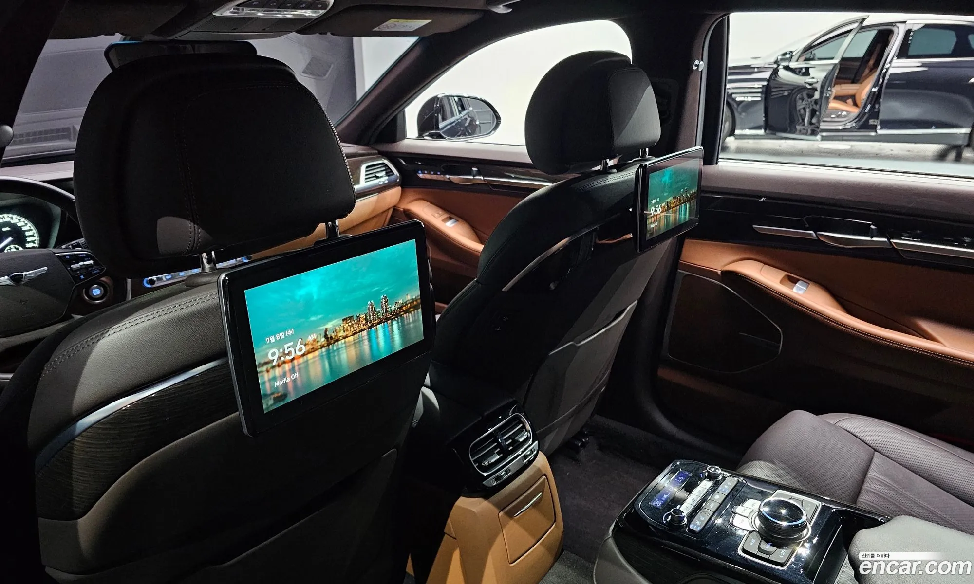 Genesis G90 2020 — 23