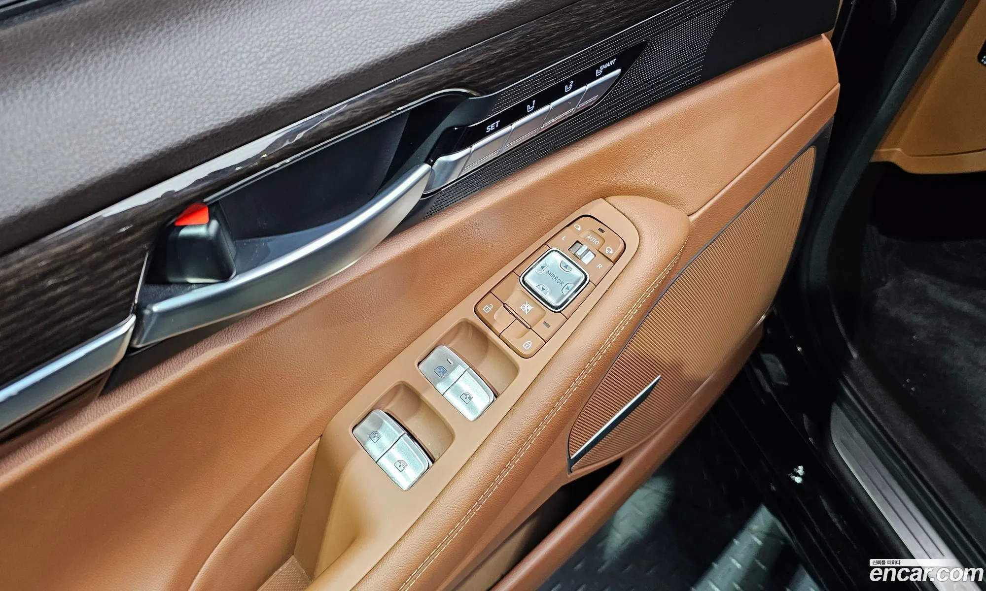 Genesis G90 2020 — 10
