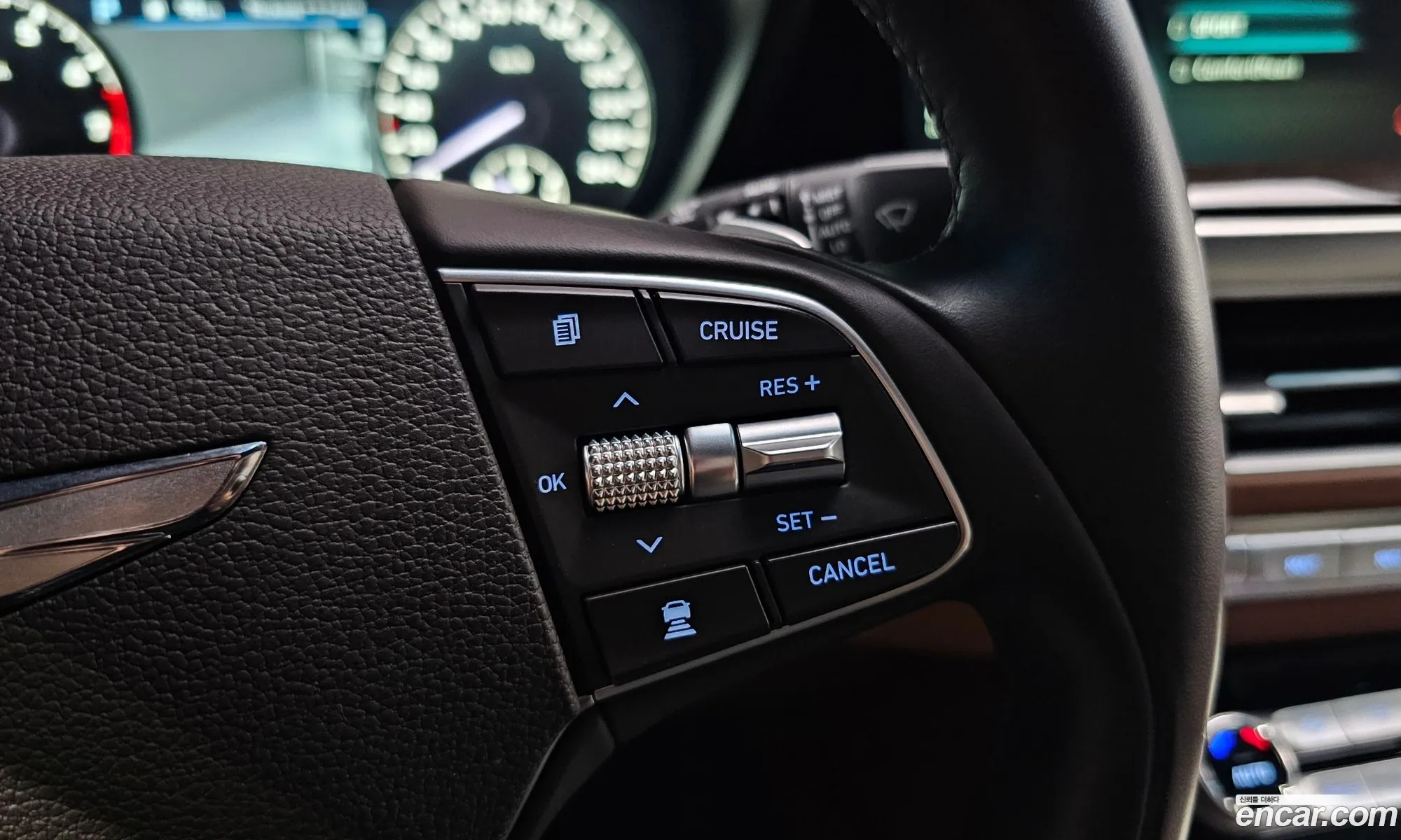 Genesis G90 2020 — 18