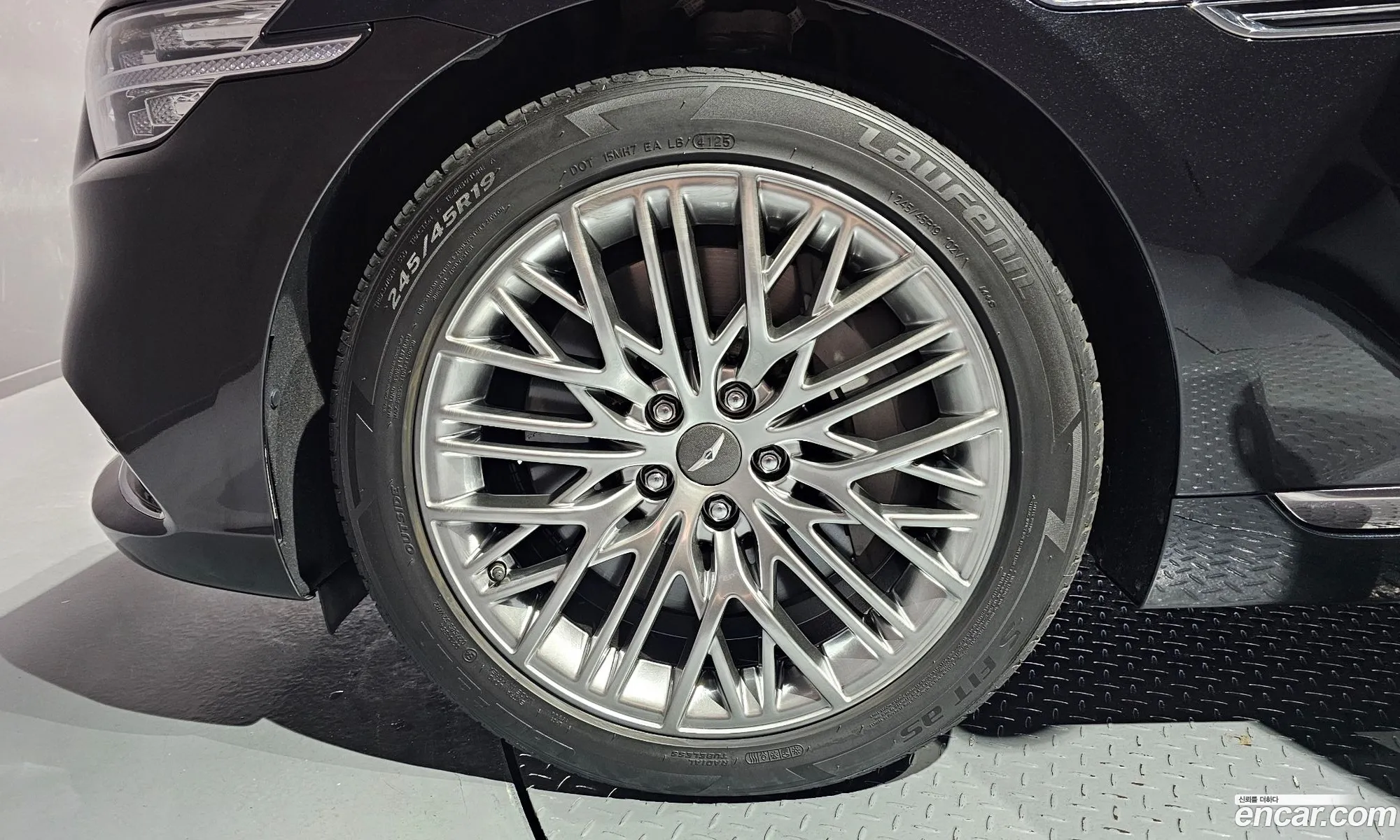 Genesis G90 2020 — 9