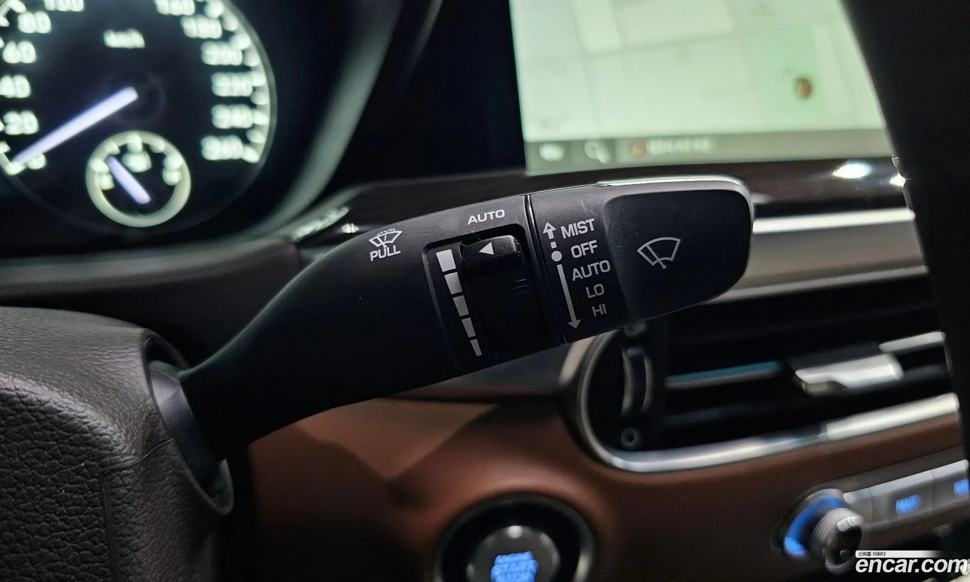Genesis G90 2020 — 24