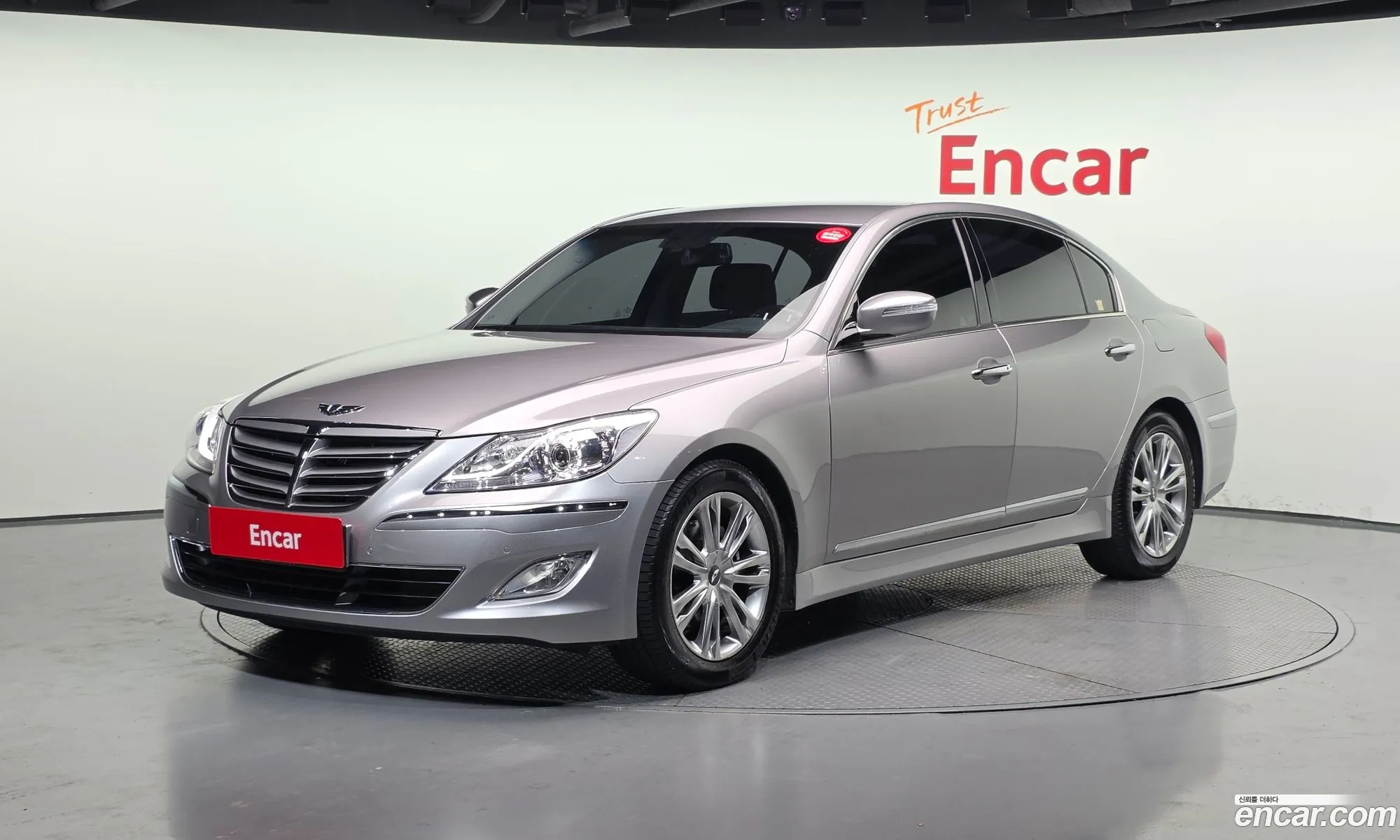 Hyundai Genesis 2011 — 10