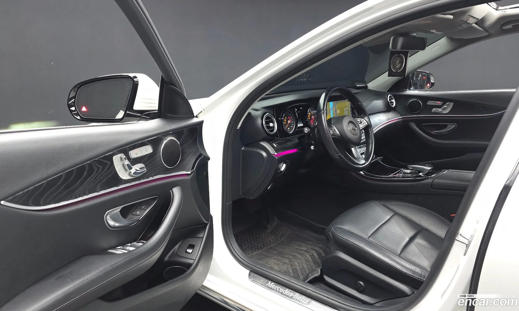Mercedes-Benz E-Class W213 2017 — 3
