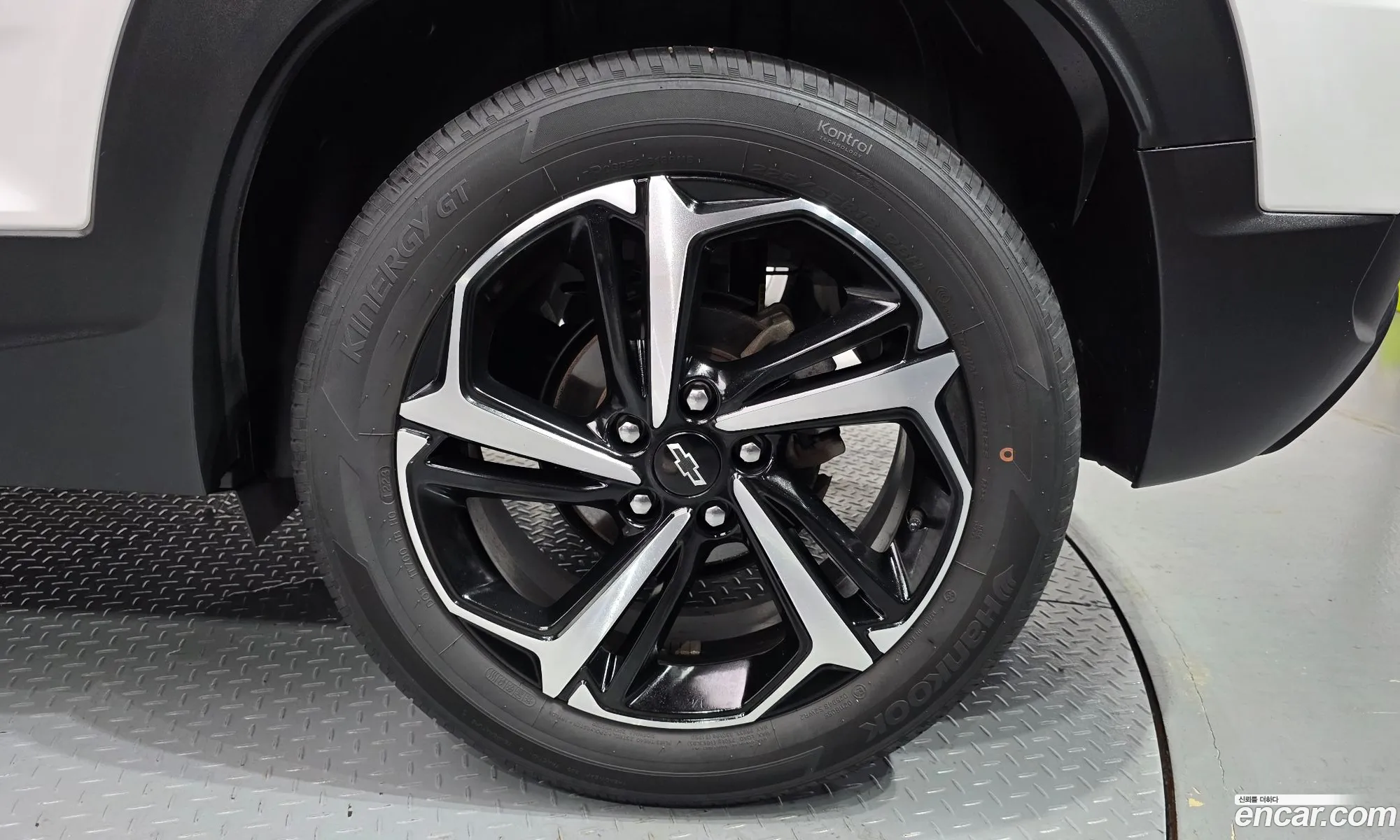 Chevrolet (GM Daewoo) Trailblazer 2023 — 12