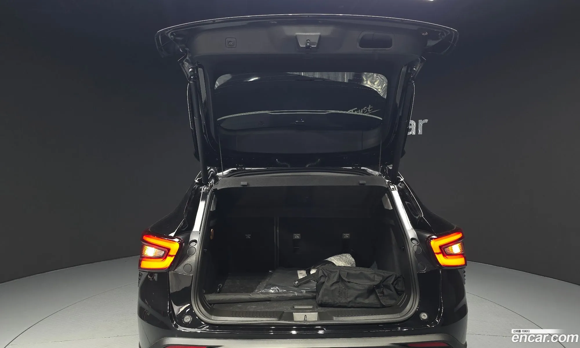 Chevrolet (GM Daewoo) Trax Crossover 2025 — 17