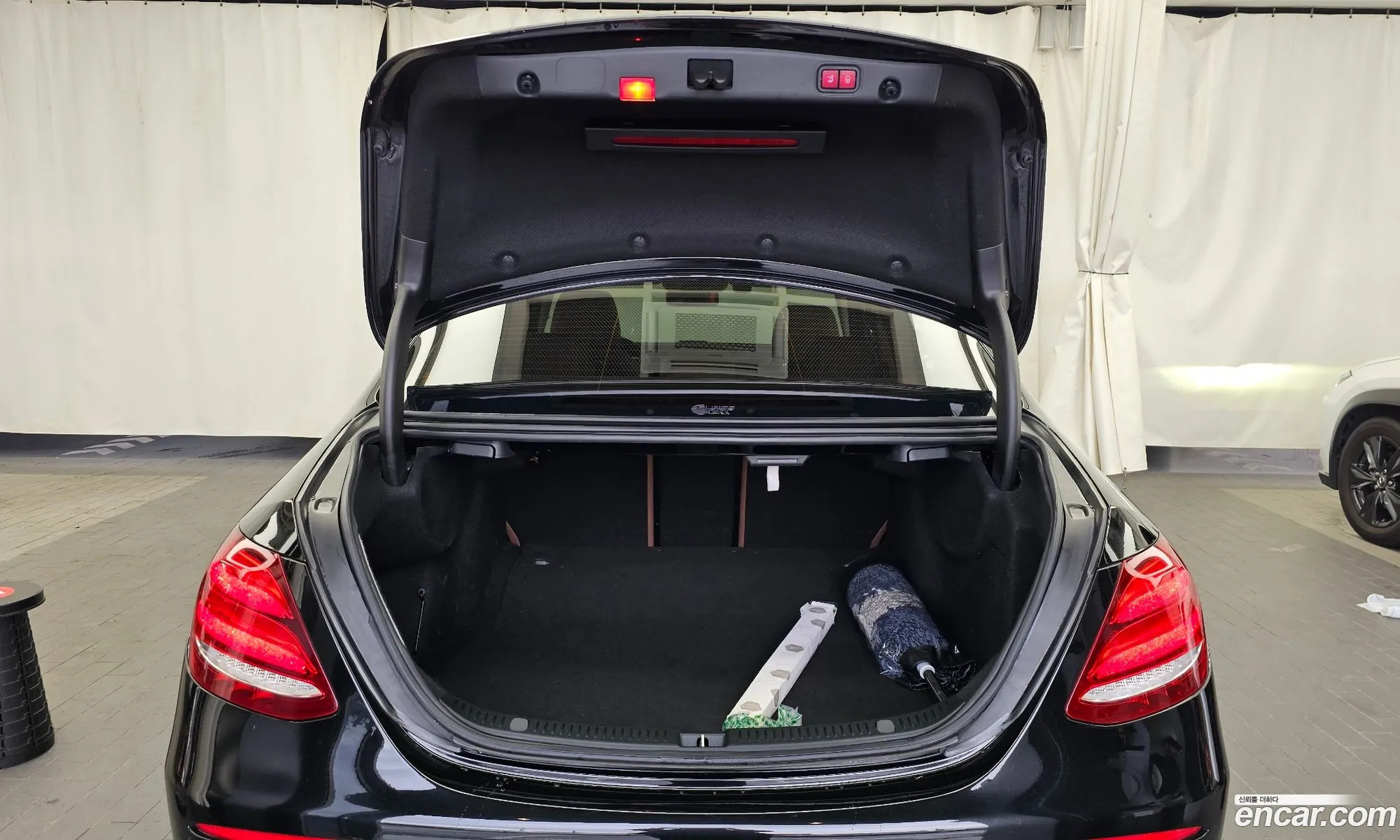 Mercedes-Benz E-Class W213 2019 WDDZF6JB9KA587021 — 15